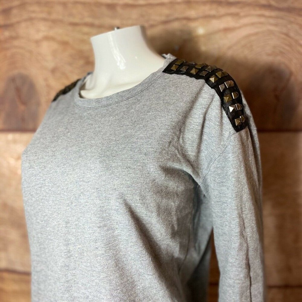 Two By Vince Camuto Womens Sweater Gray Studded M